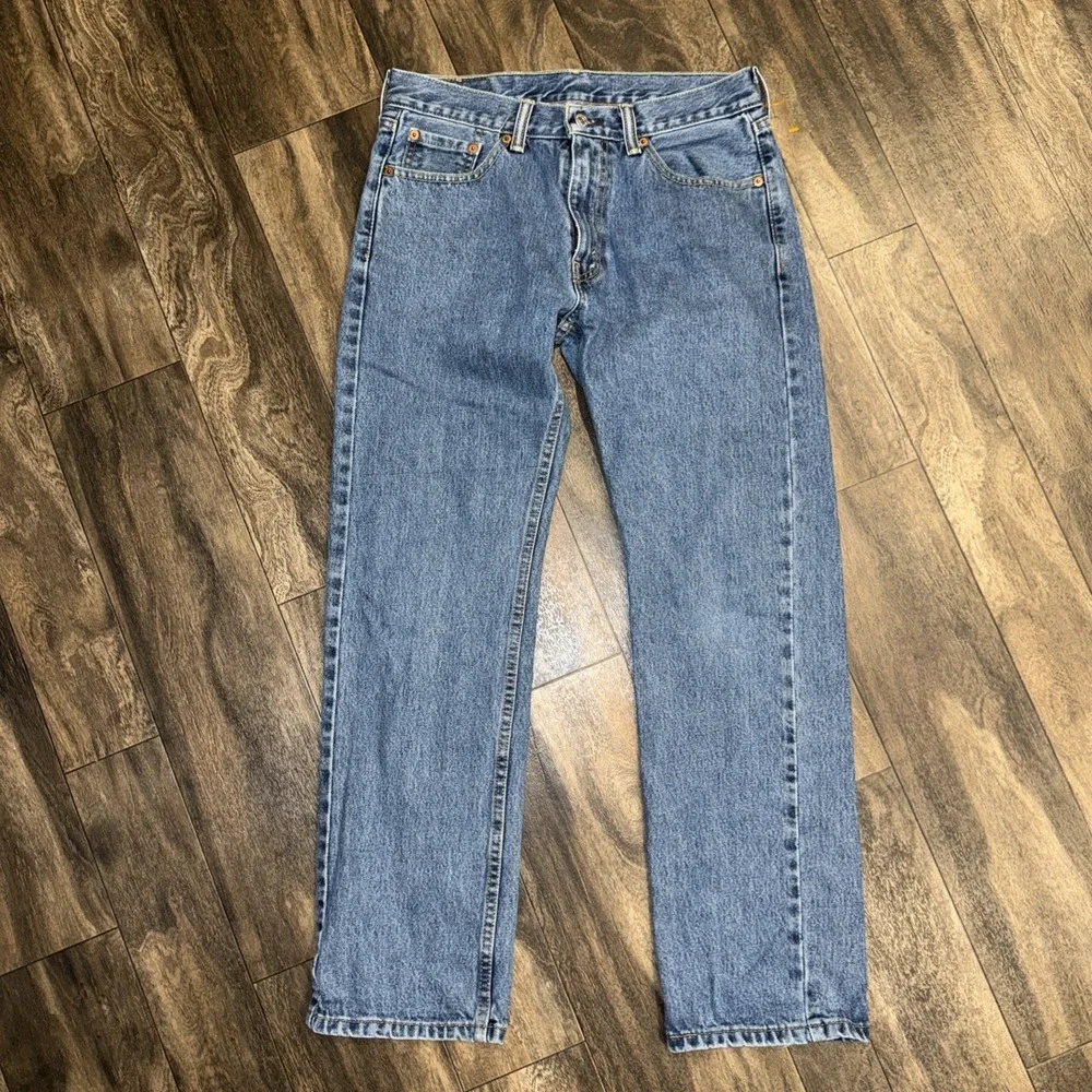 Levi's 505 Medium Wash Denim Jeans Regular Fit Straight Leg Men's Size 30x30